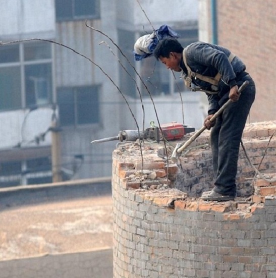 廢棄煙囪拆除公司操作要點